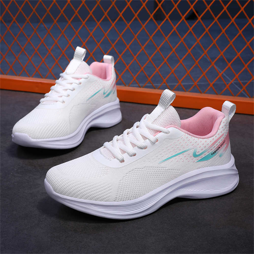 Black Lace Up Sneakers Woman O - Women'S Yellow Fashion Sneakers recension och pris