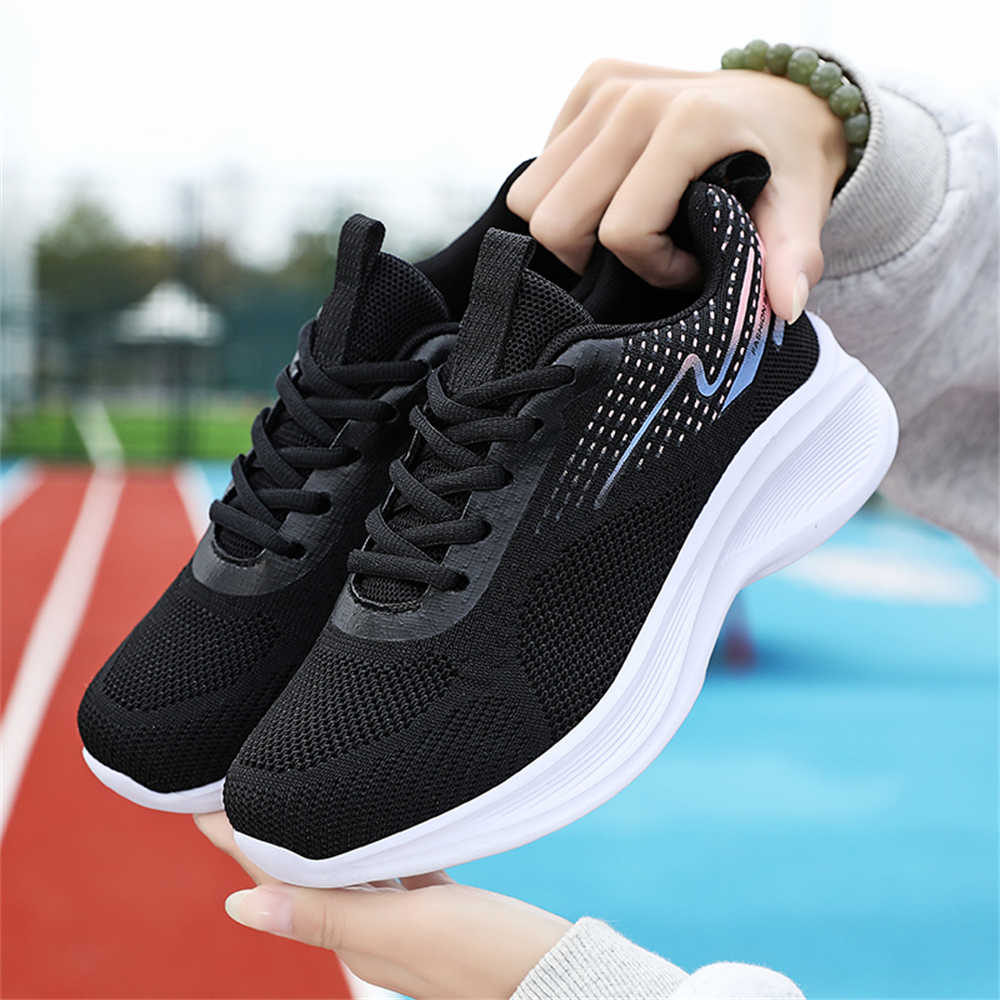 Black Lace Up Sneakers Woman O - Women'S Yellow Fashion Sneakers recension och pris